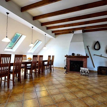 Biala Akacja Resort & Business 프루드니크 외부 사진
