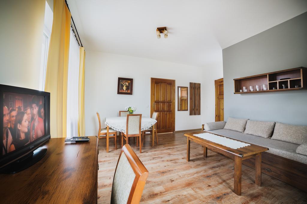 Biala Akacja Resort & Business 프루드니크 외부 사진